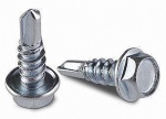 Self-drilling screw